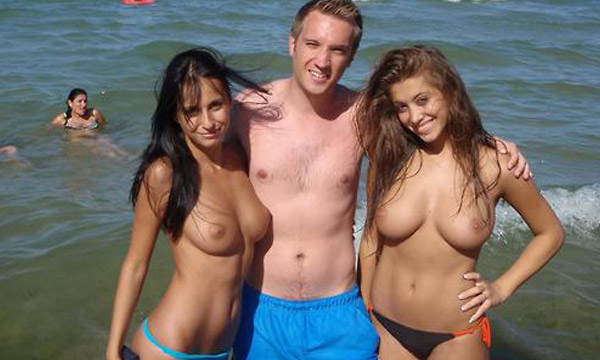Amateur Girls Big Boobs & Girls With Huge Tits